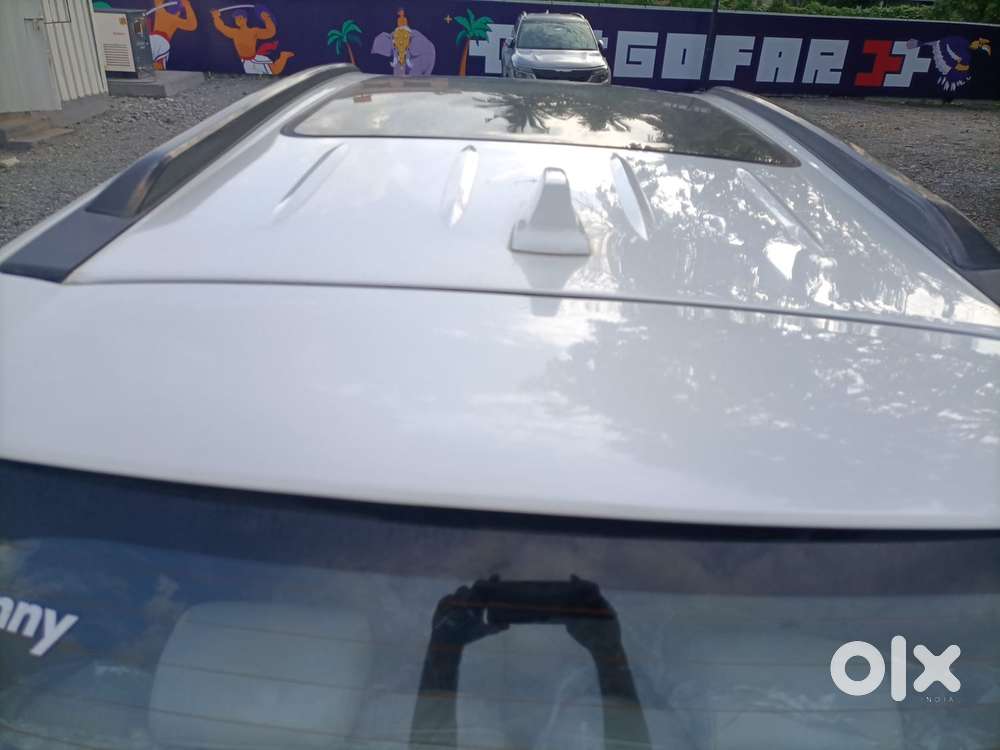 Mahindra Xuv700 2.0 Ax 7 Petrol At Str, 2021, Petrol