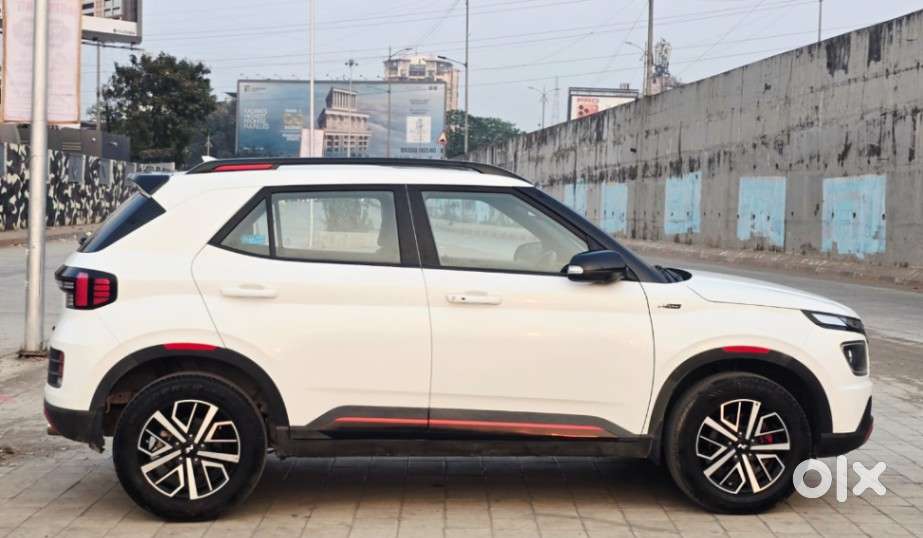 Hyundai Venue S Turbo Dct, 2023, Petrol