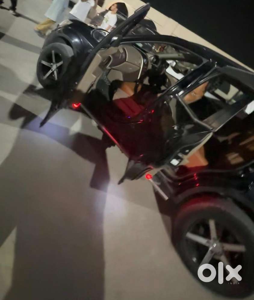 Mahindra Xuv500 2014
