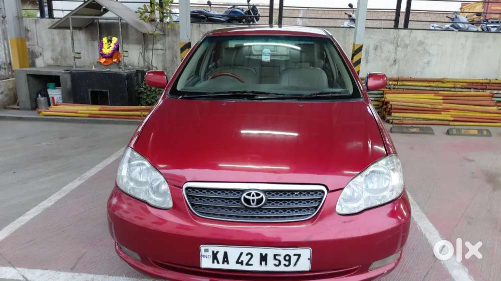 Toyota Corolla Altis 2014 Petrol Well Maintained