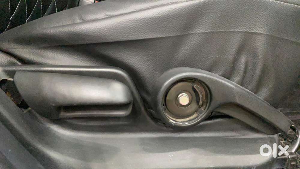 Maruti Suzuki Swift Zxi, 2015, Petrol