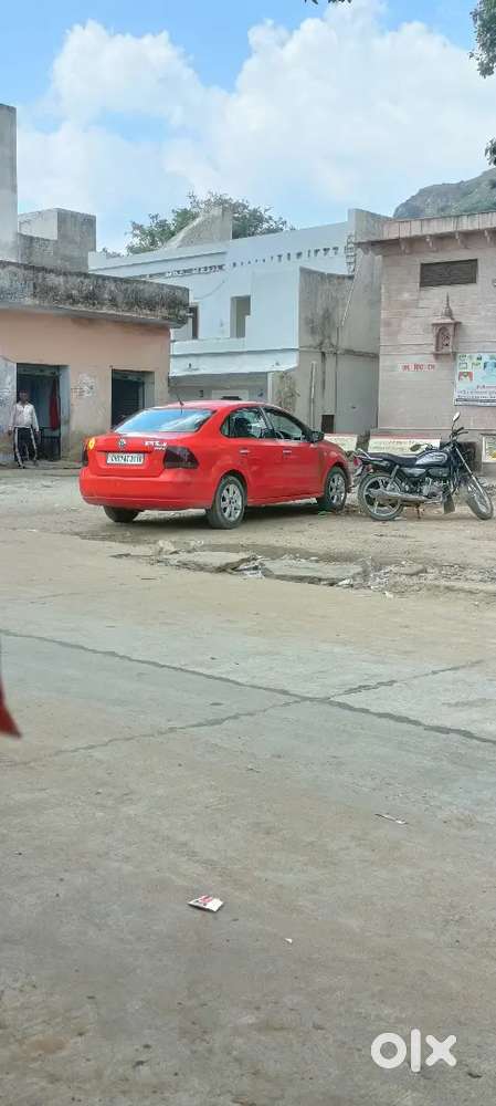 Volkswagen Vento 1.6 Highline 2013