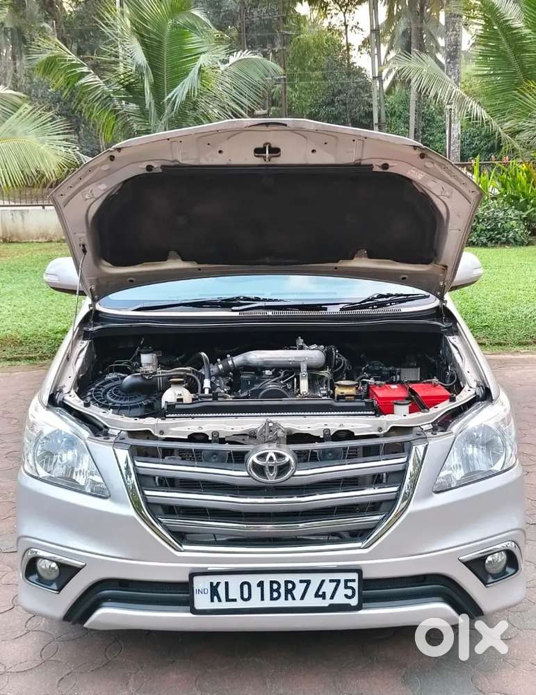 Toyota Innova 2014 Diesel Well Maintained
