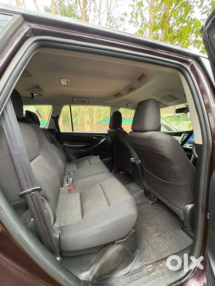 Toyota Innova Crysta 2017