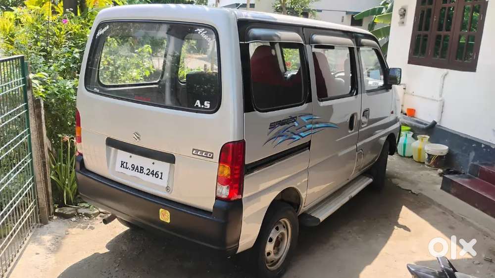 Maruti Suzuki Eeco 2011