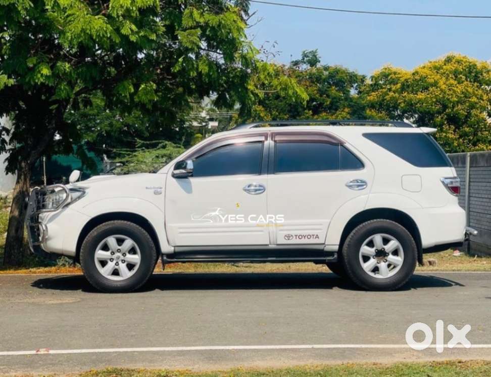 Toyota Fortuner 2011-2016 4x4 At, 2011, Diesel