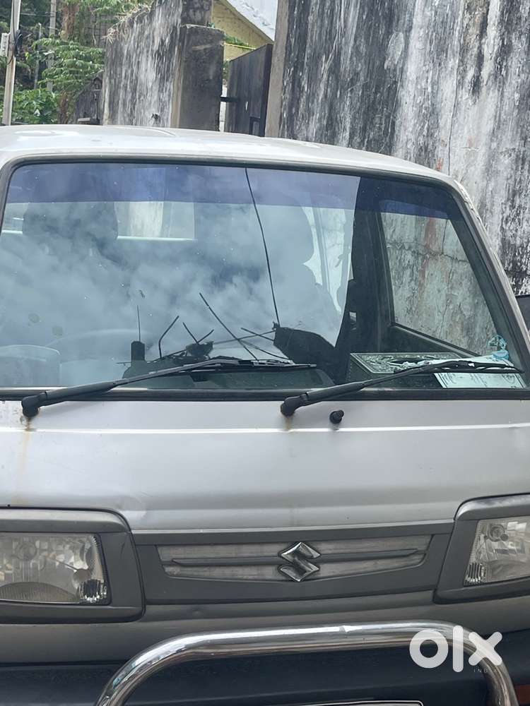 Maruti Suzuki Omni 2011