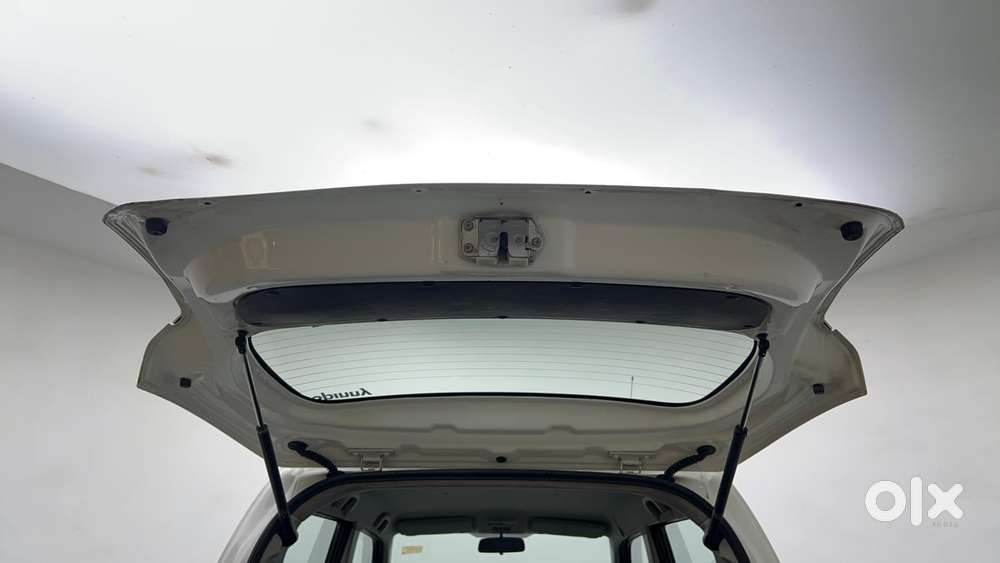 Maruti Suzuki Wagon R 1.0 Vxi Amt, 2015, Petrol