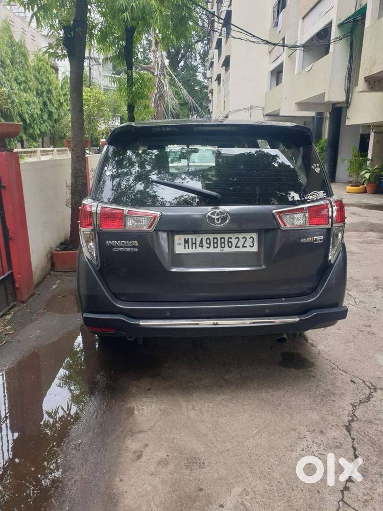 Innova Crysta 2.8 Automatic