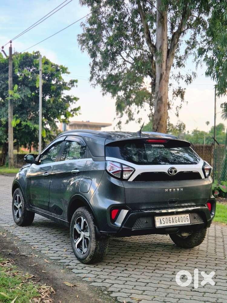 Tata Nexon 1.2 Revotron Xm (s), 2022, Petrol