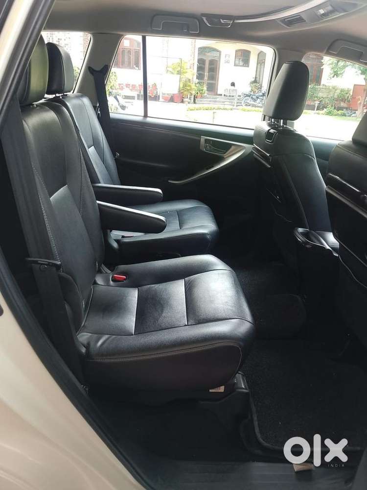 Toyota Innova Crysta 2019 Diesel 83000 Km Driven