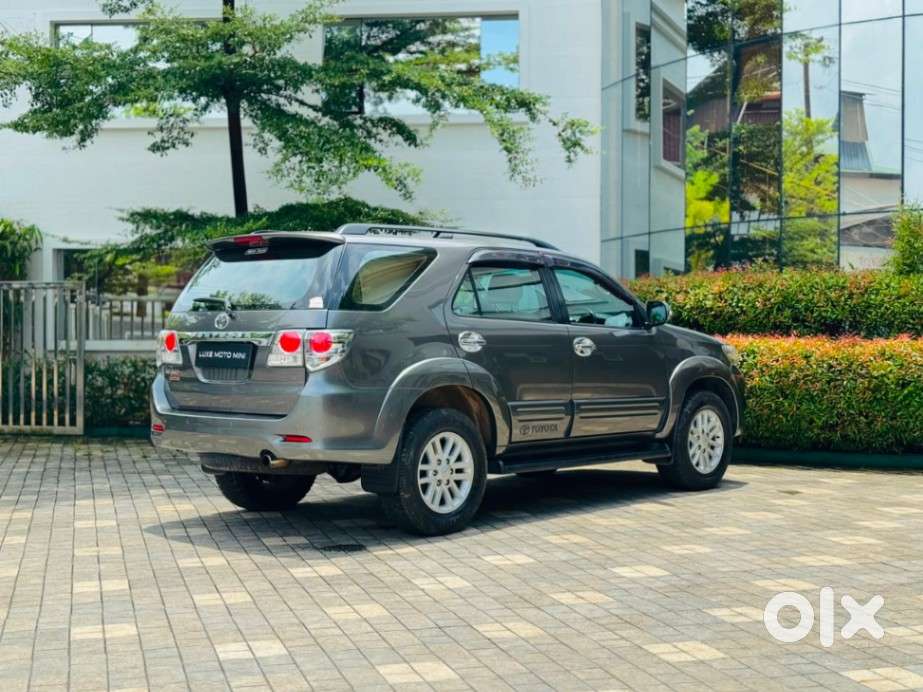 Toyota Fortuner, 2014, Diesel