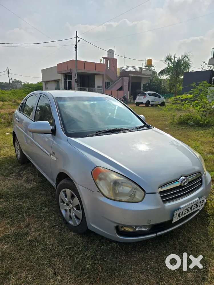 Hyundai Verna 2008..