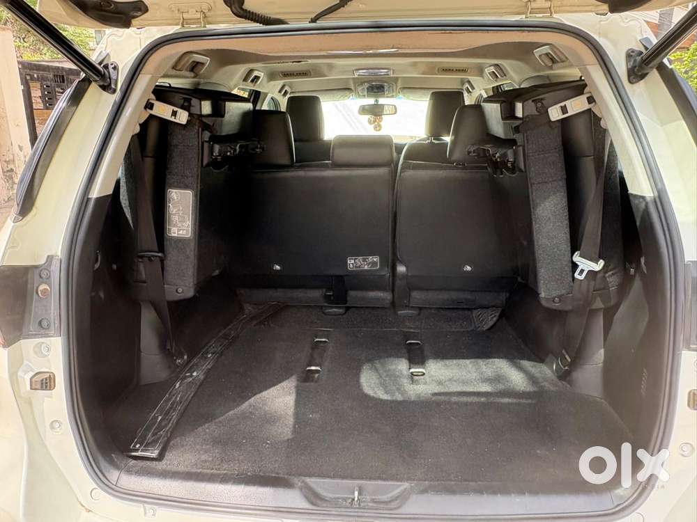 Toyota Fortuner 4x2 Mt 2.8 Diesel, 2022, Diesel