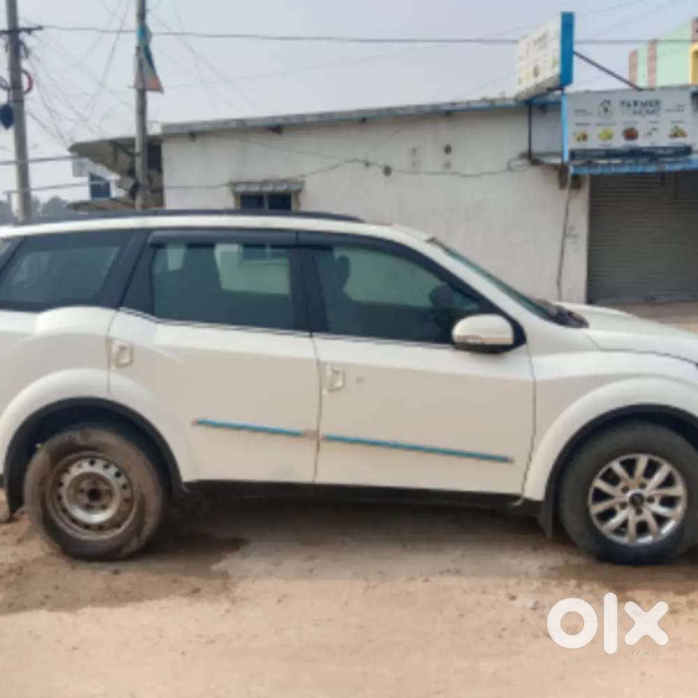 Mahindra Xuv 500 (diesel) R Fwd W10 B