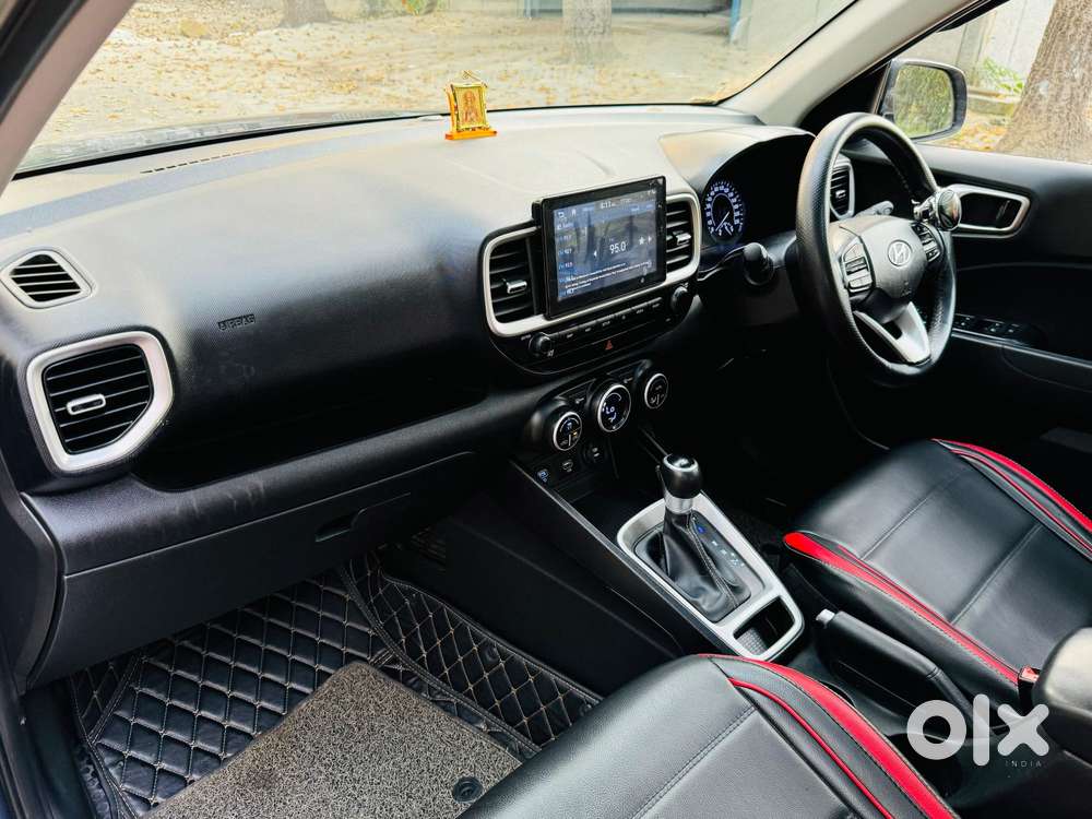 Hyundai Venue Sx Plus Turbo Dct, 2020, Petrol