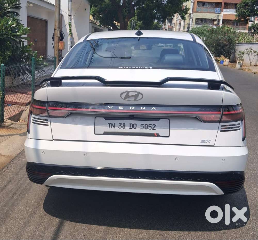 Hyundai Verna Sx Petrol At, 2025, Petrol