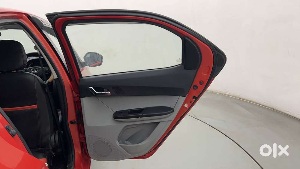 Tata Tiago 1.2 Revotron Xz Plus, 2020, Petrol