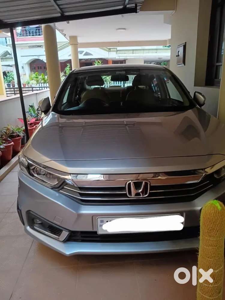 Honda Amaze 2nd Gen 2023 Petrol 8000 Km Driven