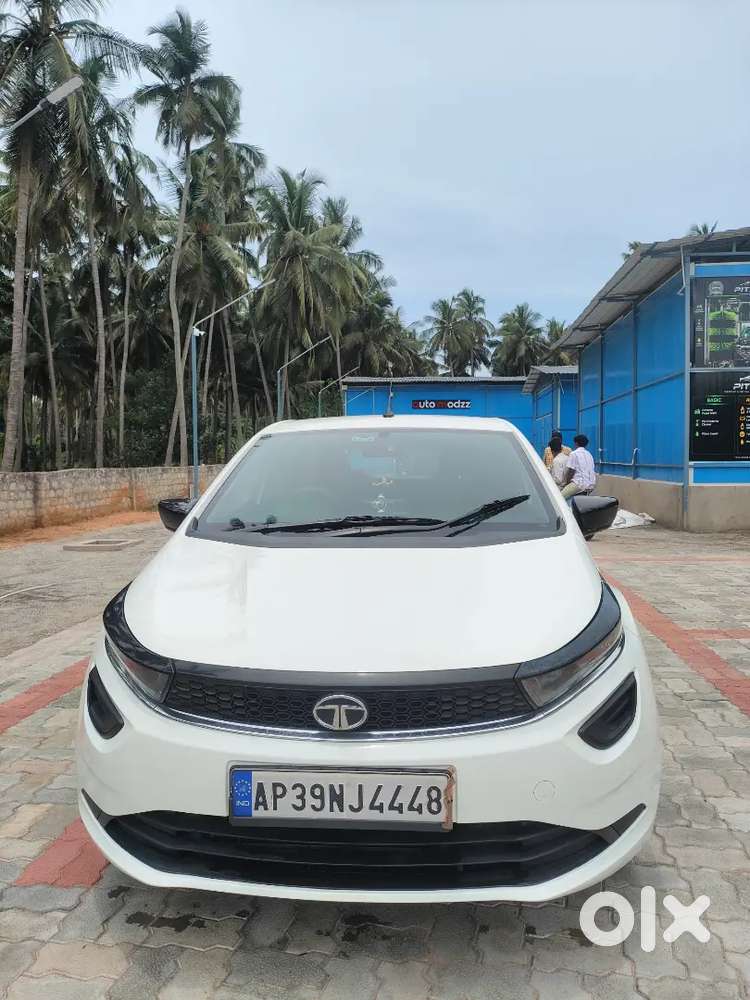 Tata Altroz 1.2 Xm 2022 Petrol