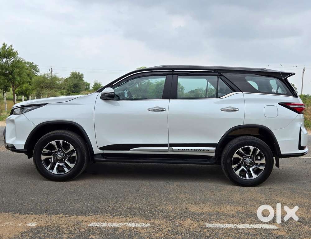 Toyota Fortuner Legender 4x2 At 2.8, 2024, Diesel