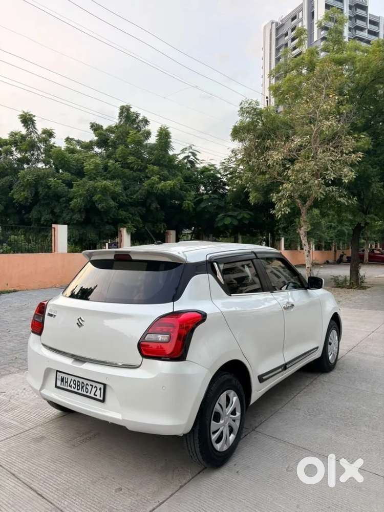 Maruti Suzuki Swift Vxi, 2022, Petrol