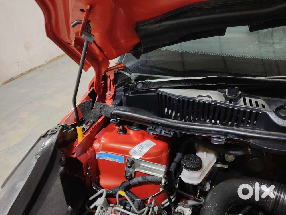 Tata Nexon 1.2 Revotron Xma Amt (s), 2022, Petrol