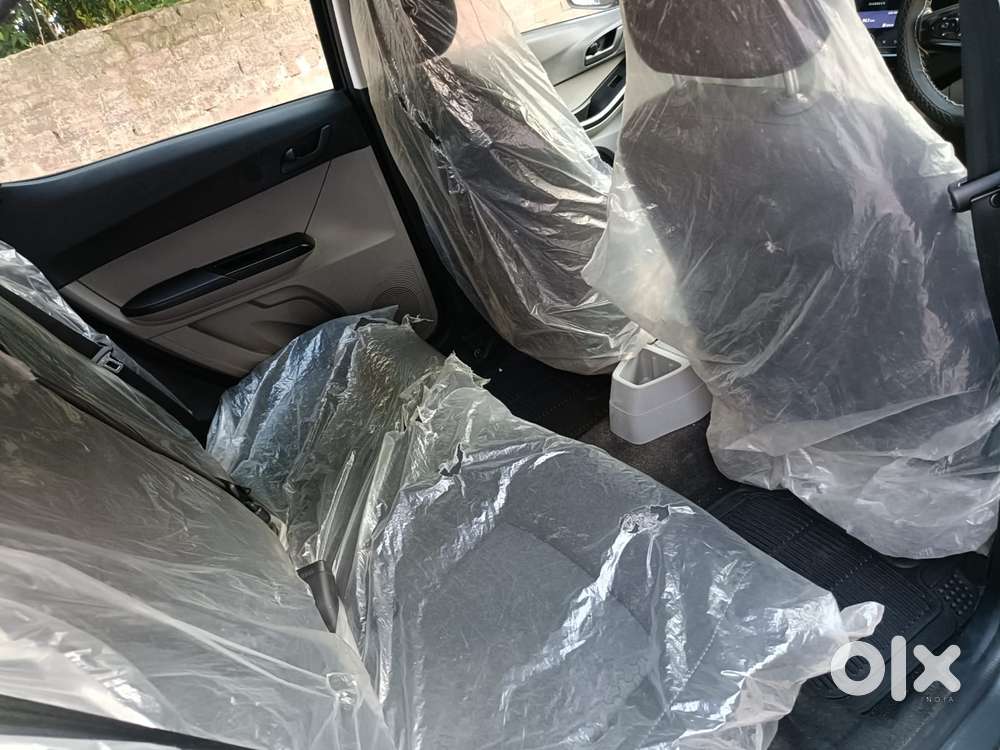 Tata Tiago 1.2 Revotron Xt (o), 2024, Petrol