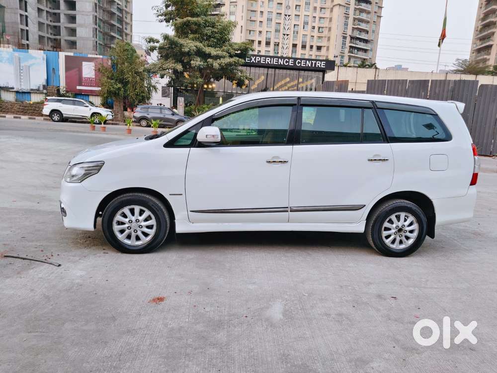 Toyota Innova 2.5 V 8 Str, 2015, Diesel