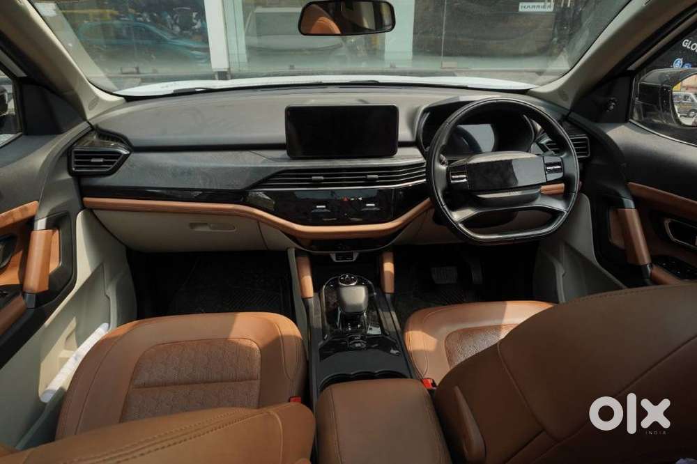 Tata Safari Adventure Plus At, 2025, Diesel