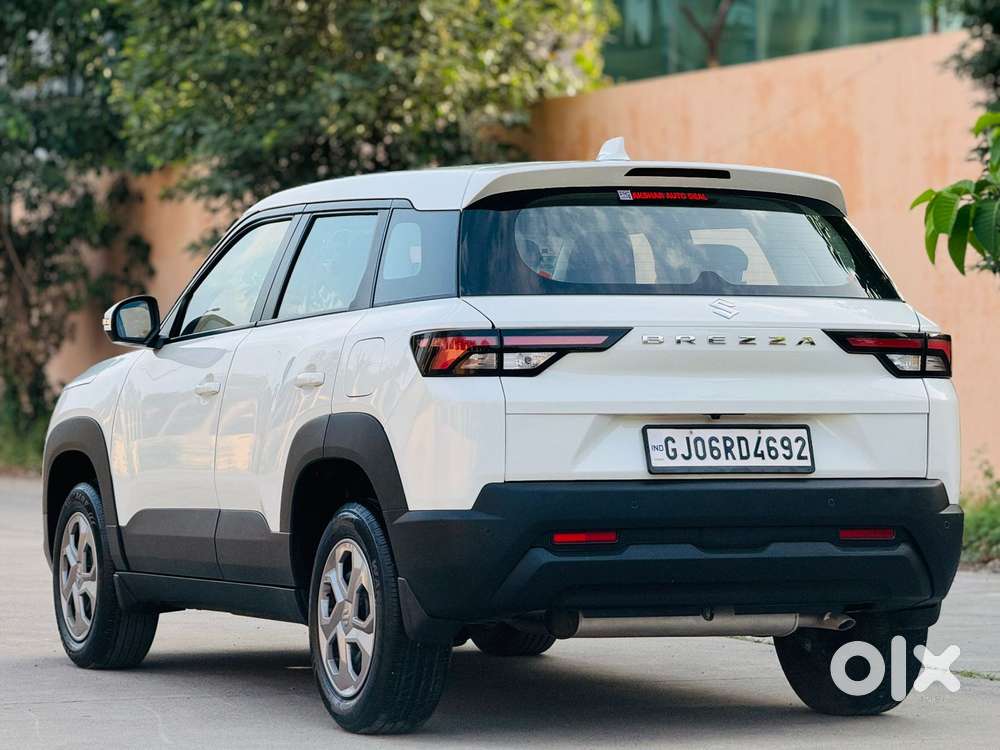 Maruti Suzuki Brezza, 2025, Petrol