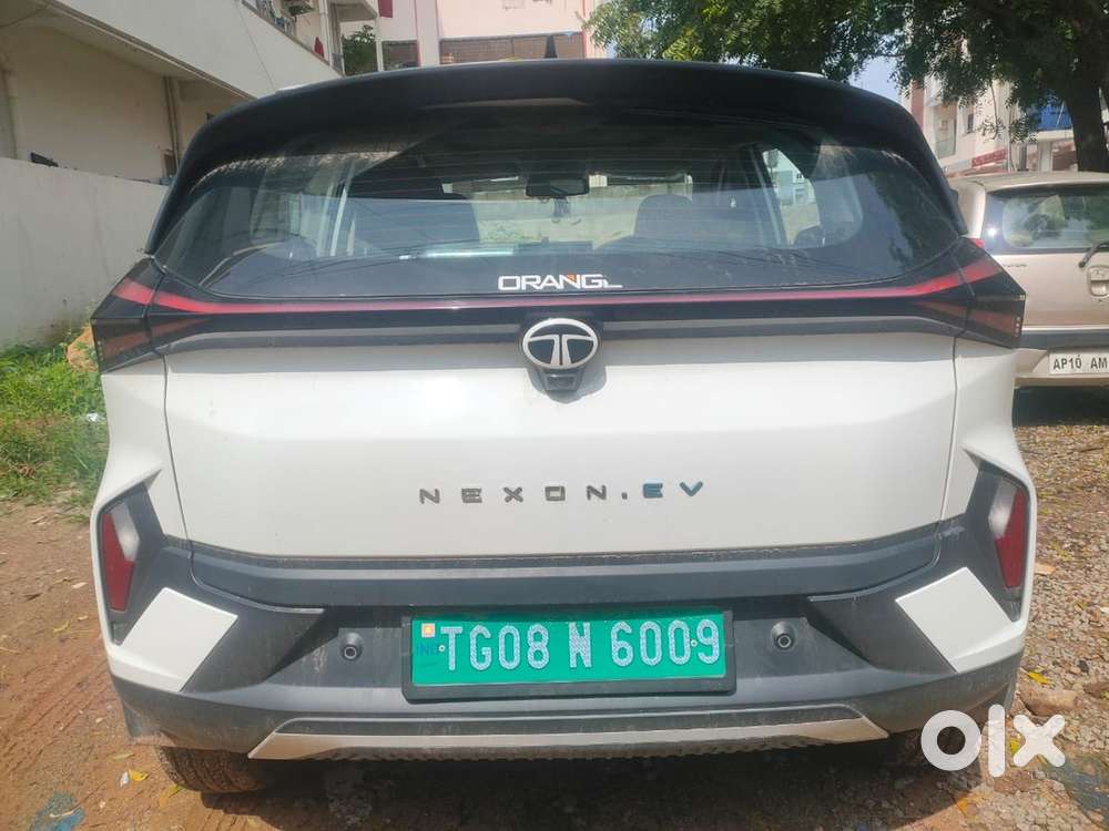Tata Nexon EV 2025 car - Photo 2