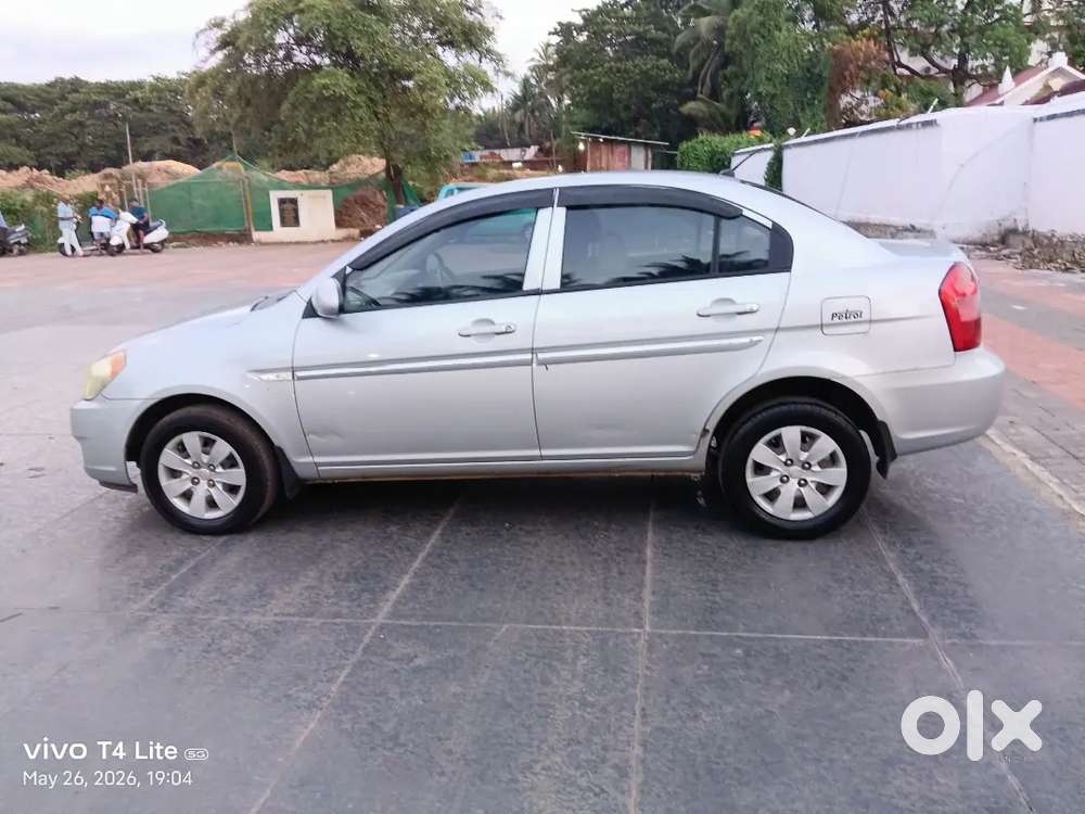 Hyundai Verna 2010 Petrol Well Maintained