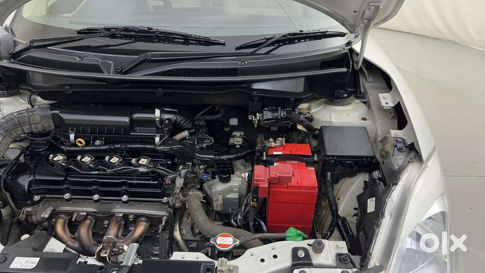 Maruti Suzuki Dzire 1.2 Zxi Amt, 2019, Petrol