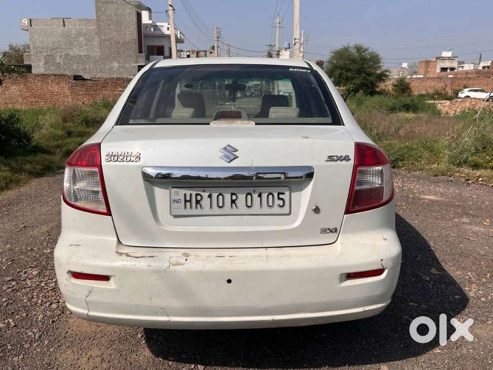 Maruti Suzuki Sx4 Zxi Mt Bsiv Leather, 2011, Cng & Hybrids