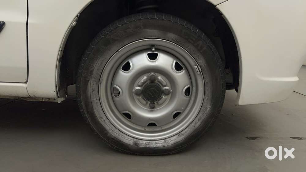 Maruti Suzuki Estilo Lxi Bs-iv, 2013, Petrol