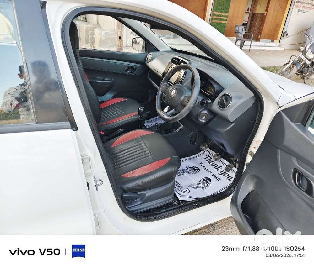 Renault Kwid 1.0 Rxt 02 Anniversary Edition, 2017, Petrol