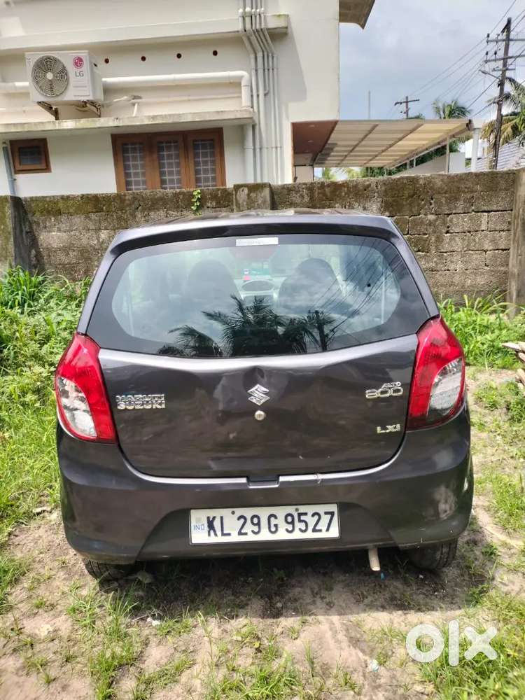 Maruthi Suzuki Alto 800
2014 Reg 
1.05 Km Driving 
New Tire
Self Use