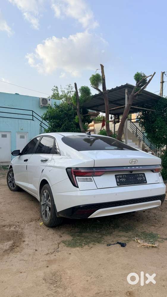 Hyundai Petrol Manual 2024
