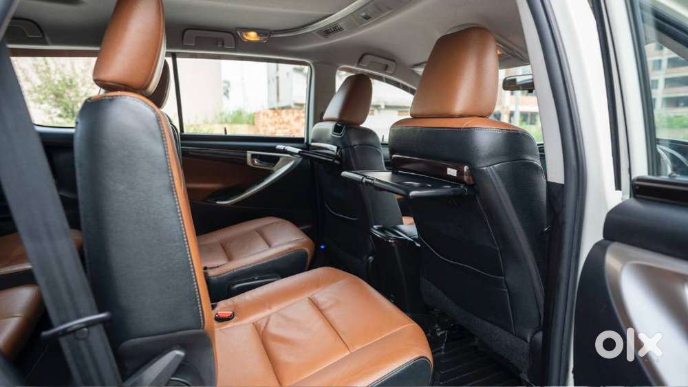 Toyota Innova Crysta 2.7 Zx At, 2017, Petrol