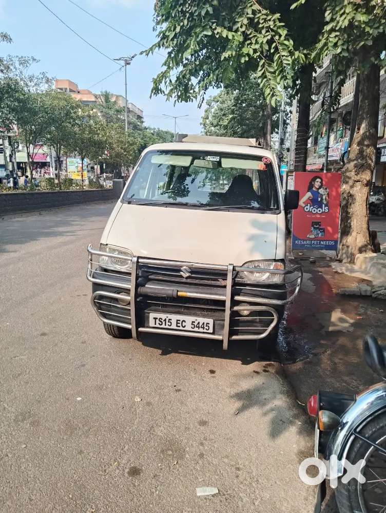 Maruti Suzuki Eeco 20 Smiles 7 Seater