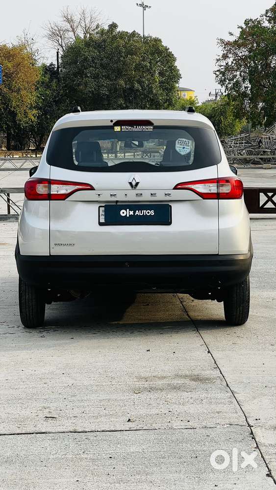 Renault Triber Rxl, 2022, Petrol