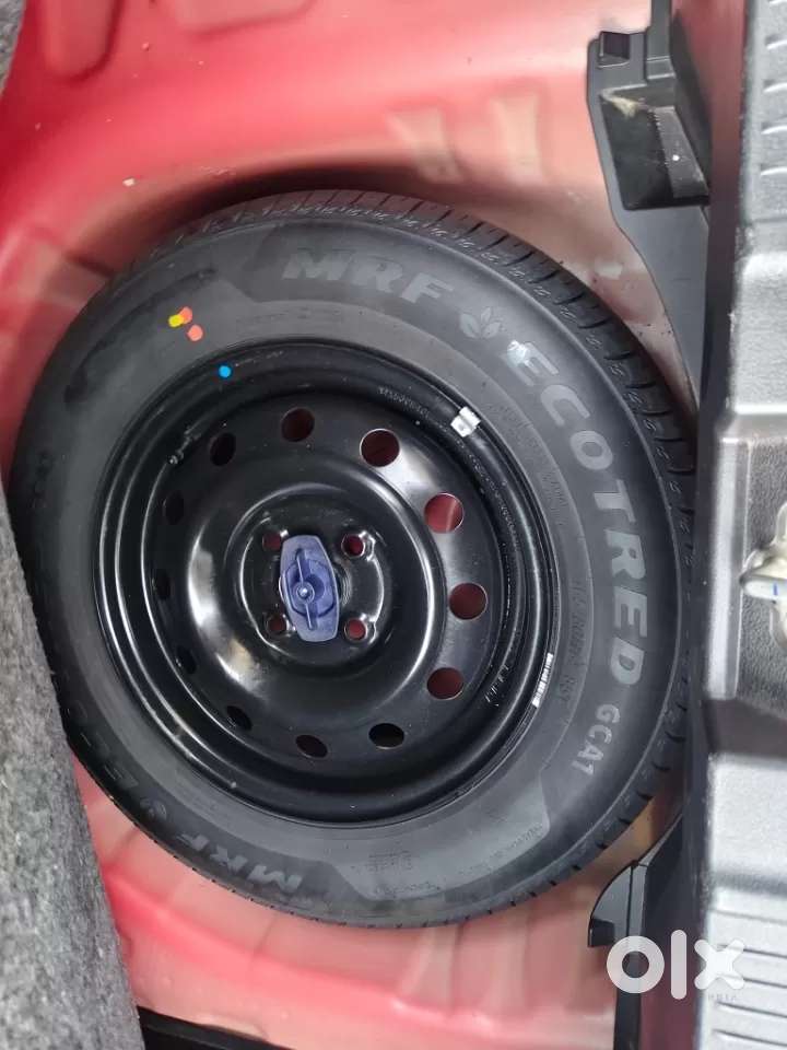 Maruti Suzuki Swift Vxi, 2025, Petrol