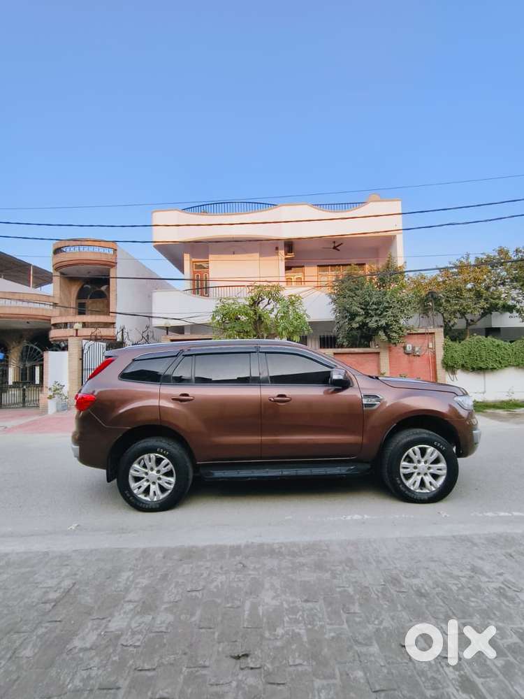 Ford Endeavour 2.2 Trend Mt 4x4, 2017, Diesel