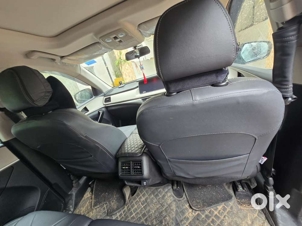 Mahindra Xuv700 2022 Petrol Manual