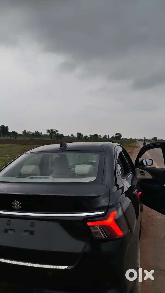 Maruti Suzuki Dzire 1.2 2016