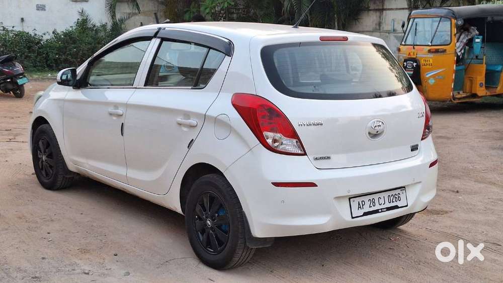 Hyundai I20 2015-2017 Sportz Option 1.4 Crdi, 2012, Diesel