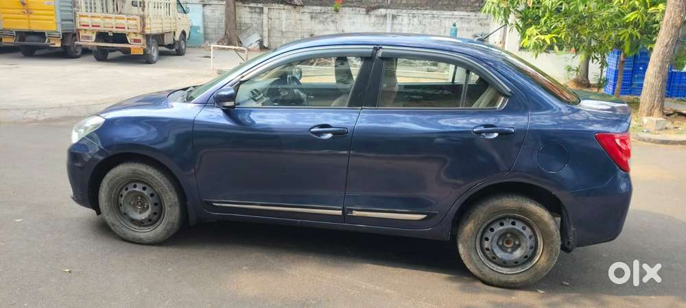 Maruti Suzuki Dzire 1.2 Vxi, 2022, Petrol