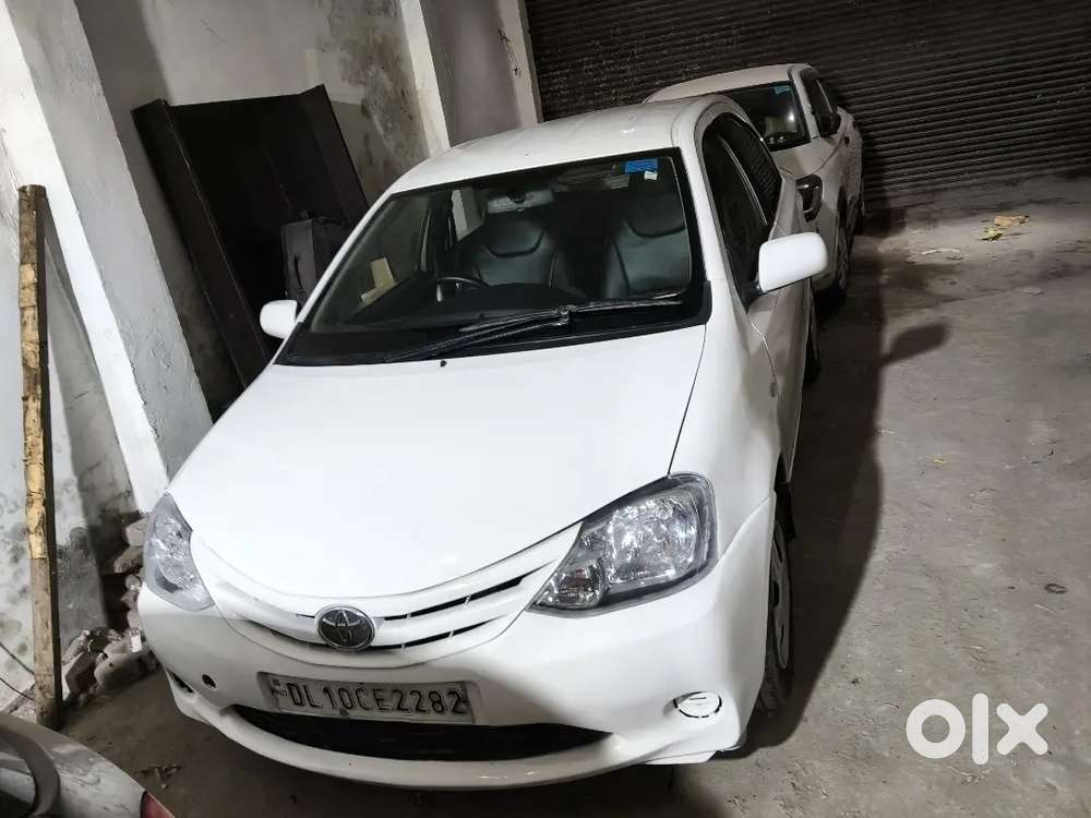 Toyota Etios Liva 2012 Petrol And Cng Manual