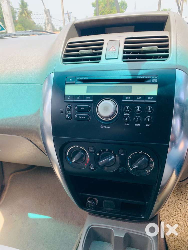 Maruti Suzuki Sx4 2007-2012 Vxi Bsiv, 2011, Petrol